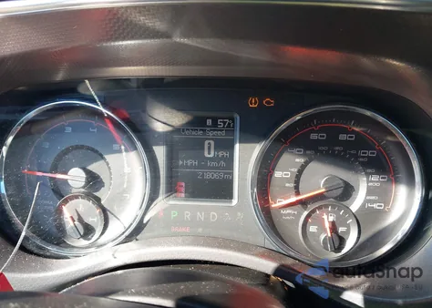 2011 Dodge Charger z USA, uszkodzony, nr VIN 2B3CL3CG4BH511693